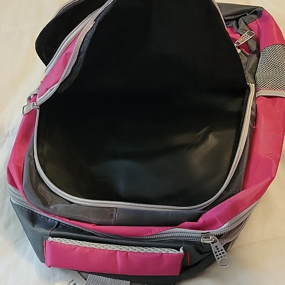 Moda West pink and gray book bag with adjustable straps new with tags